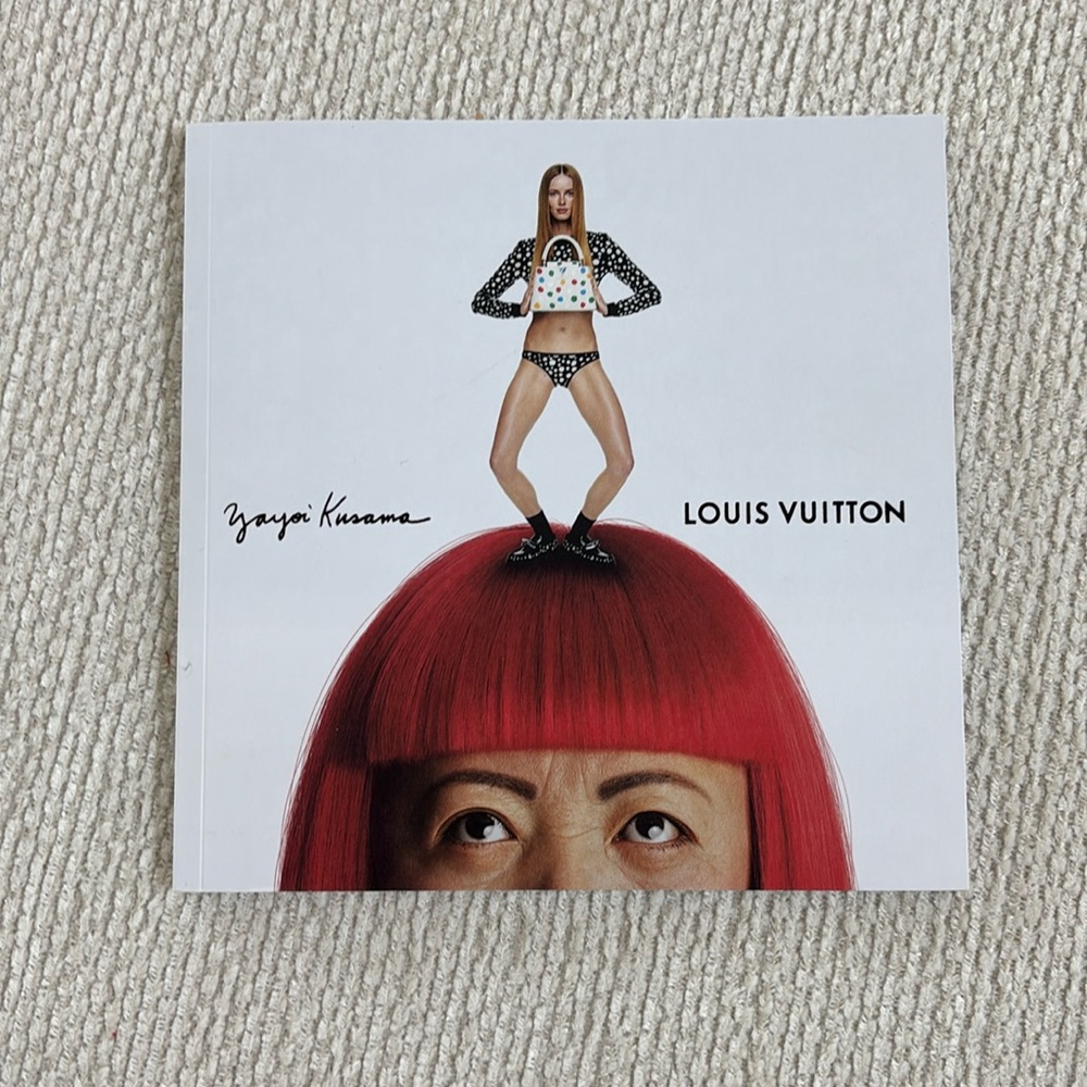 Louis Vuitton VIP collectible magazine catalog yayoi kusama 2022 December